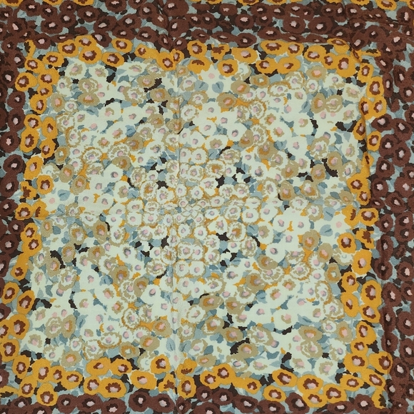 Nina Ricci Vintage scarf - Picture 10 of 13